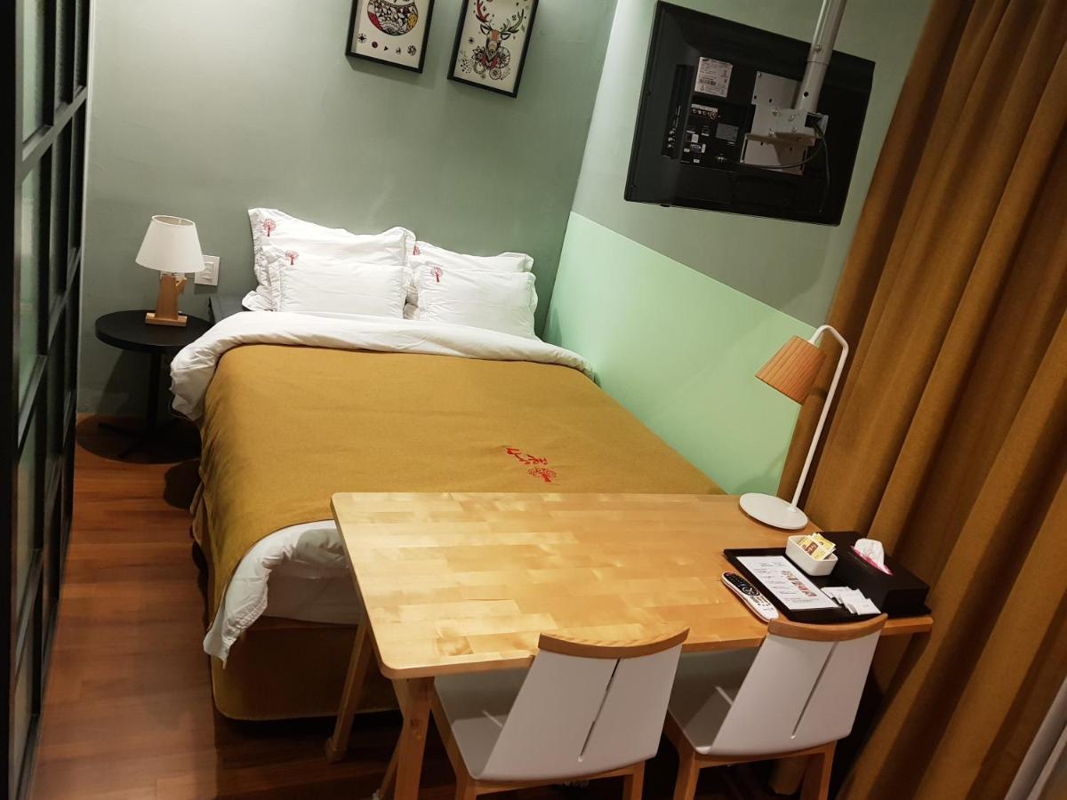Jeju Swiss Village 114 Екстер'єр фото