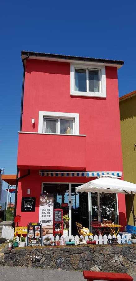Jeju Swiss Village 114 Екстер'єр фото